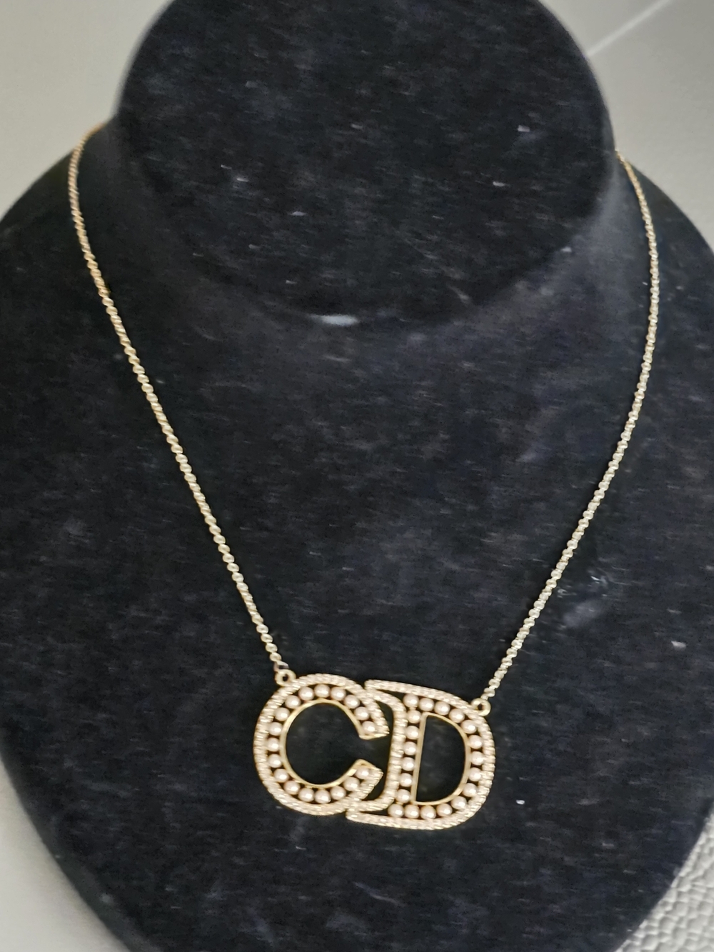 22kgp Duabi Jewelry Gold-Tone Monogram Pendant Necklace